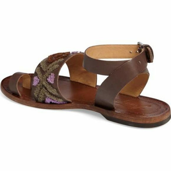 ▪NIB▪Free People //Torrence Flat Sandal - Picture 2 of 6